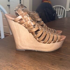 Mossimo supply brown leather sandals, size 9